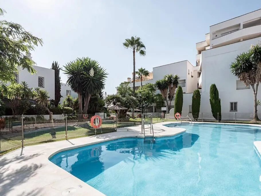 Luxury 4 Bedroom Apartment With Fab Terrace Rdr428 Marbella