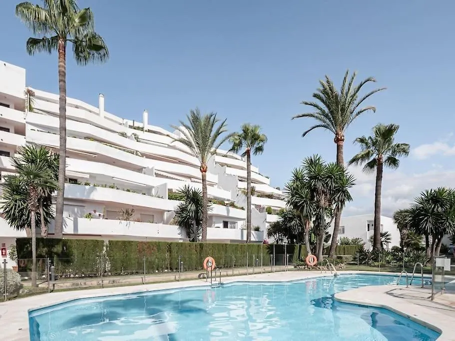 Luxury 4 Bedroom Apartment With Fab Terrace Rdr428 Marbella